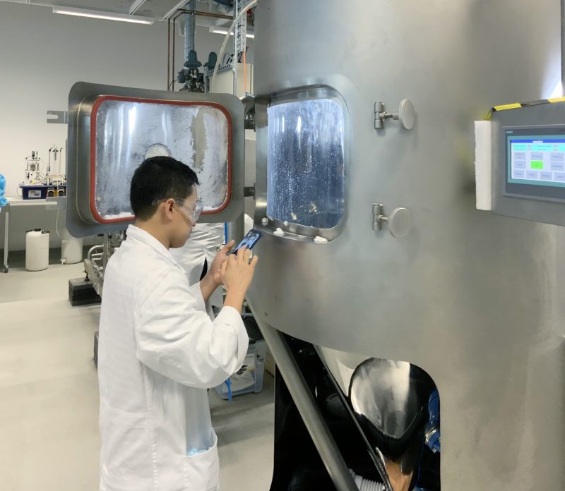 UNSW spray dryer produces perfectly dry, 99.8% pure magnesium citrate